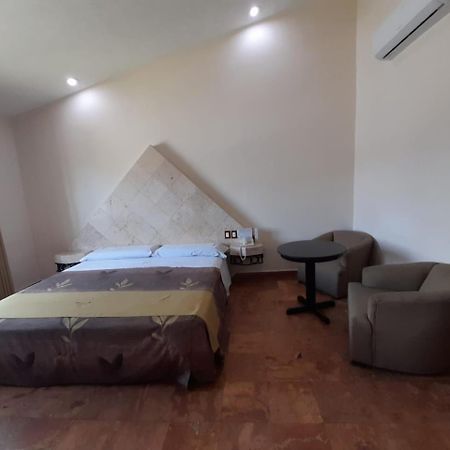 מרידה Hotel A'Ponte מראה חיצוני תמונה